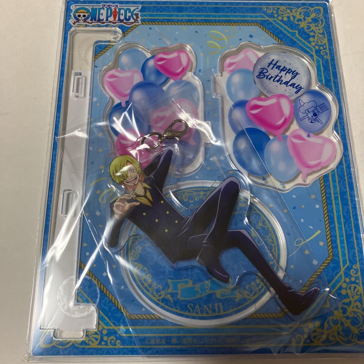 Amazon.co.jp: ONE PIECE ワンピース バースデーゆらゆらアクリル